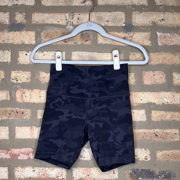 lululemon athletica Pants - Lululemon WUNDER TRAIN HIGH-RISE SHORT 6"